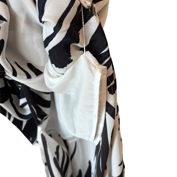 H&M Tropical Leaf Print Maxi Dress Sz 6 Double V Neck Lightweight Resort Wear - Picture 8 of 11